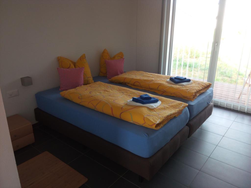 Bed And Breakfast Villa Hallau Extérieur photo